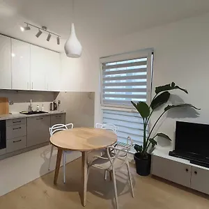  Apartament Solaris Bella Apartment- Tauron Arena